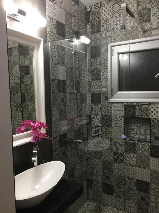 Pearl City View Apartment Paphos Ngoại thất bức ảnh